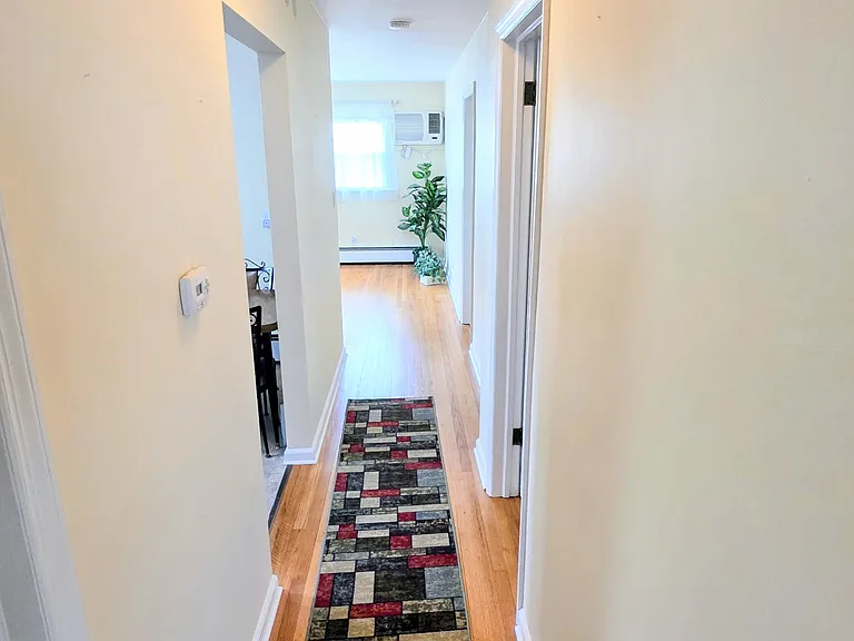 648 Milton Ave — Photo 18