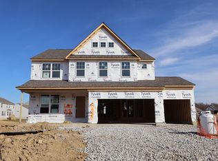 5980 Hawks Ln, Milford, OH 45150