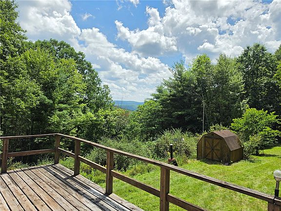 5th image of 169 Blake Hill Rd