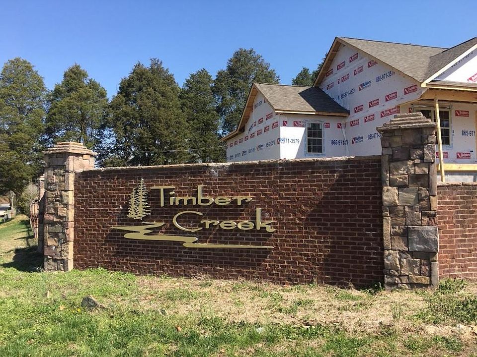 2nd image of 205 Timber Creek Rd