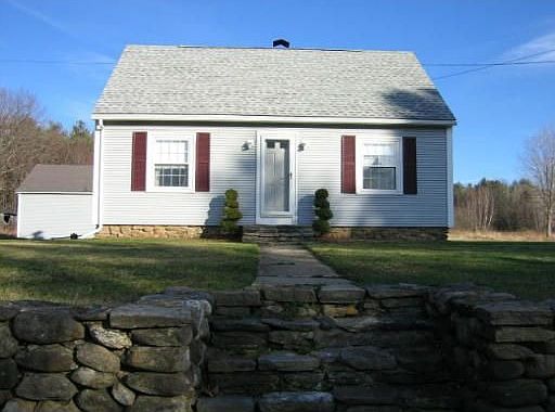 2nd image of 6 Putnam Rd
