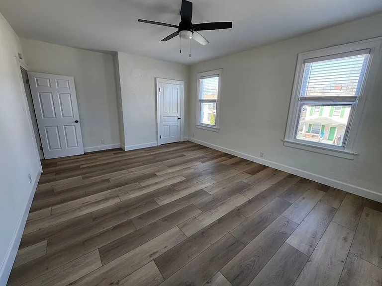 121 Gordon Ave — Photo 8