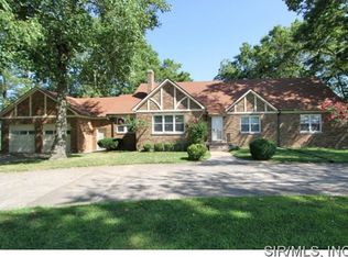 5601 Concordia Rd, Belleville, IL 62226