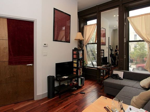 2nd image of 21 Herkimer St APT 1F