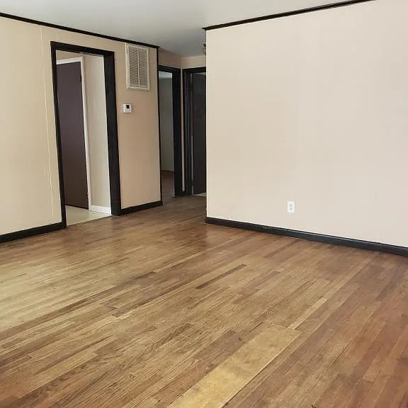 206 E Moore Ave — Photo 7