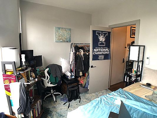 3rd image of 628 Lafayette Ave #3