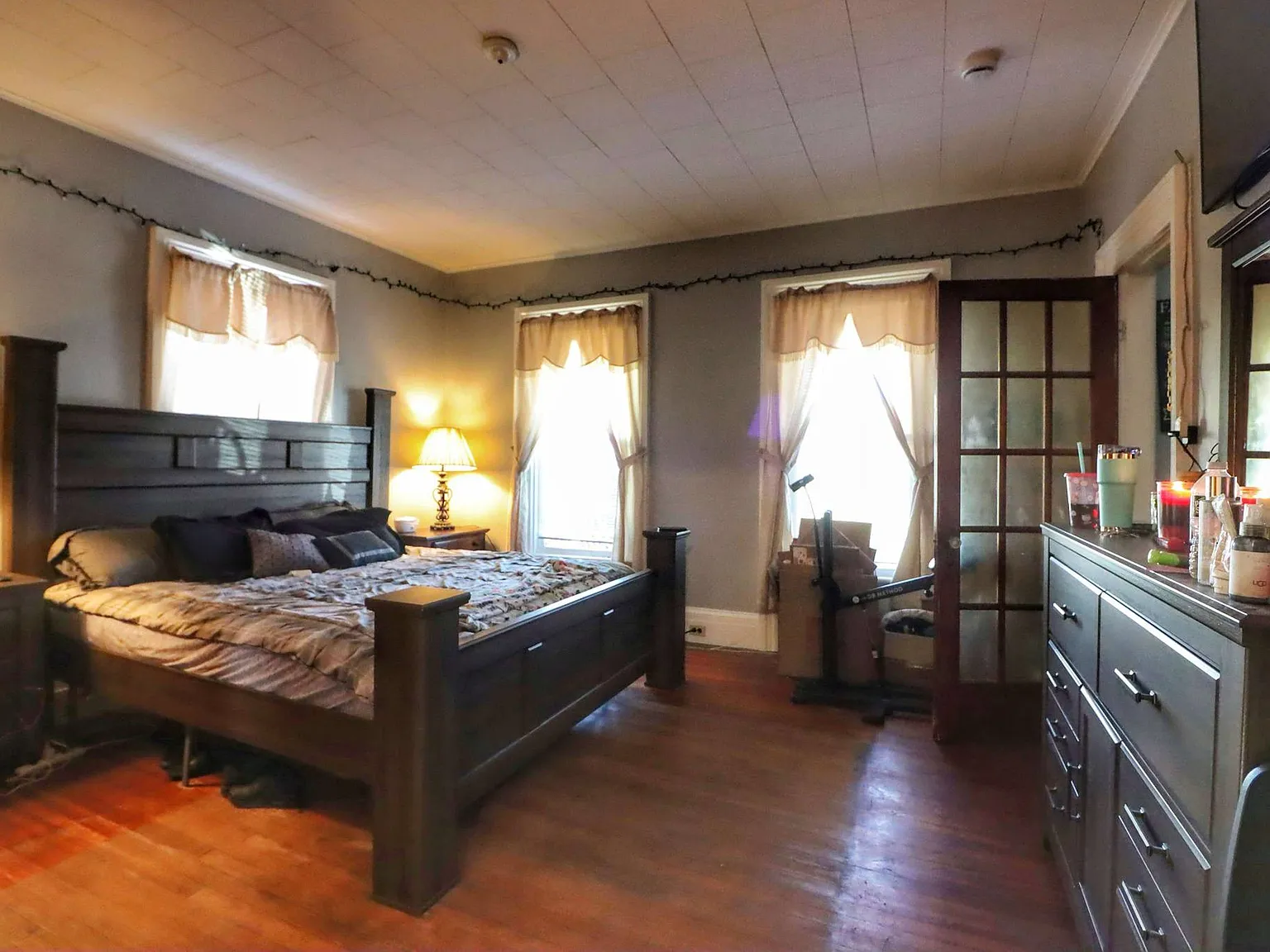 4 bed, 1300 sqft, $1,550 — Photo 3
