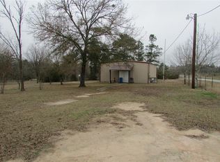 127 Wallace Rd, Huntsville, TX 77320