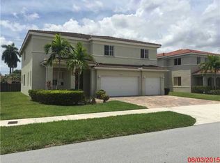 1256 NW 204th St, Miami, FL 33169