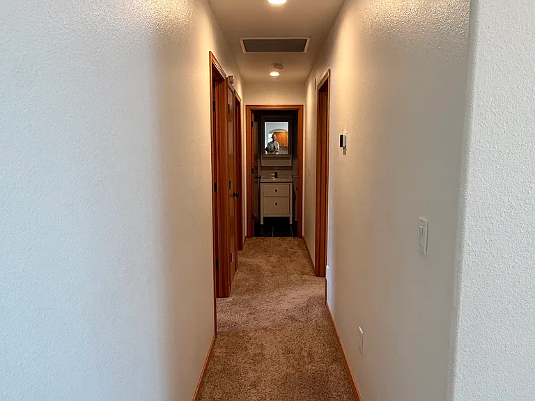 4304 Jasper St — Photo 9