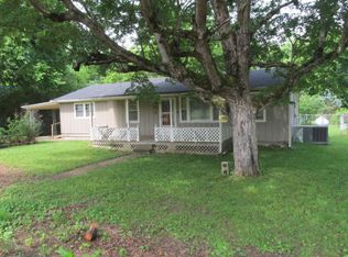 4304 Old Stewart Rd, Stewart, TN 37175