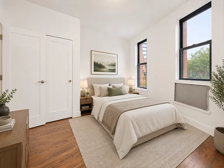593 Meeker Ave #2R — Photo 3