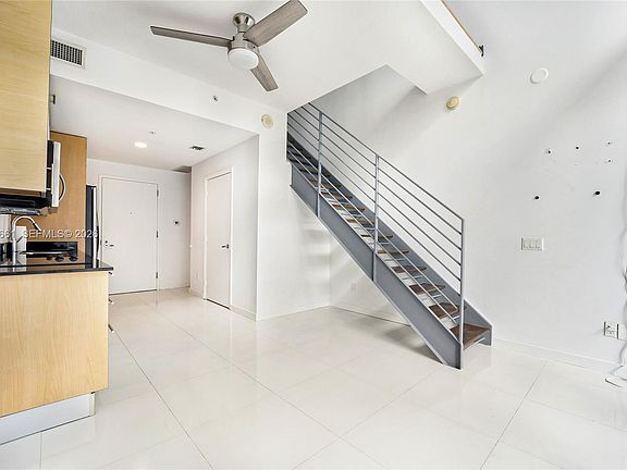 4th image of 60 SW 13th St APT 4208