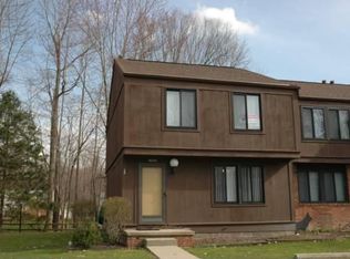 10144 Spinnaker Run, Aurora, OH 44202