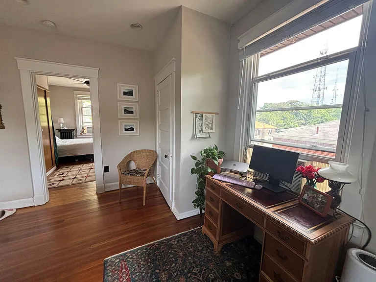 750 Hawthorne Ave #3 — Photo 7