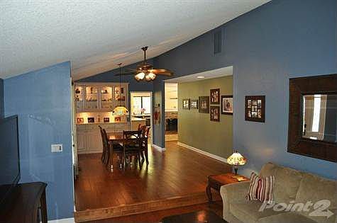 5th image of 1716 Oakwood Dr