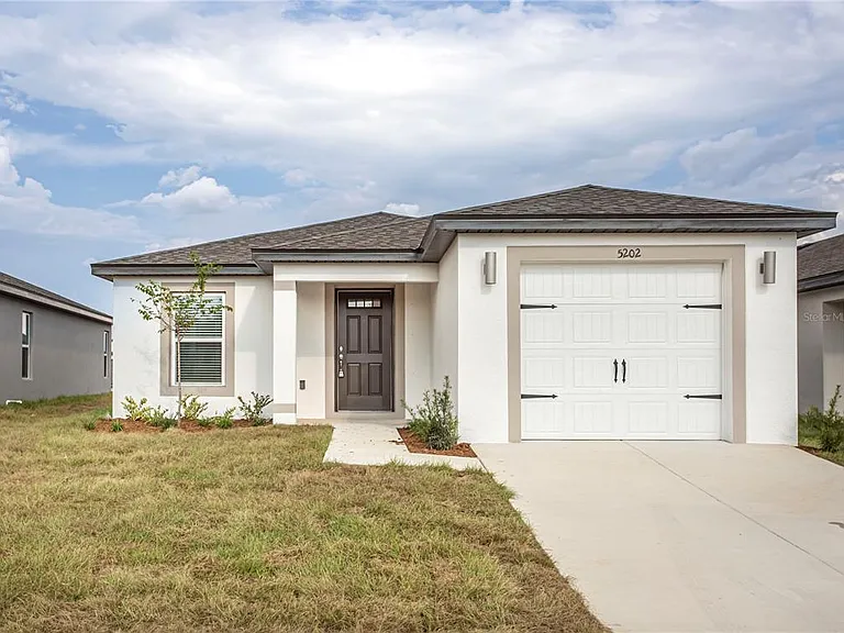 5202 Sailor Rd — Photo 1