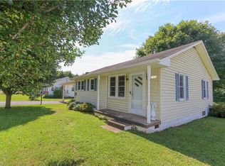 1512 Brock Rd, Yadkinville, NC 27055