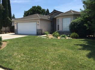 5694 E Burns Ave, Fresno, CA 93727