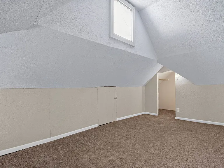 1613 Fletcher Ave — Photo 27