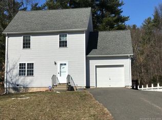 641 Middle Tpke W, Manchester, CT 06040
