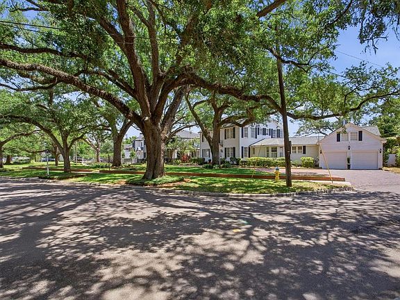 2nd image of 3424 Jean Cir