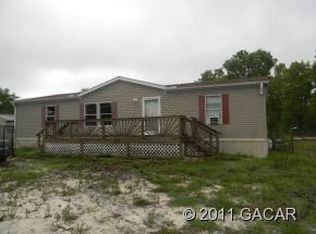 101 Rabbit Run Trl, Hawthorne, FL 32640