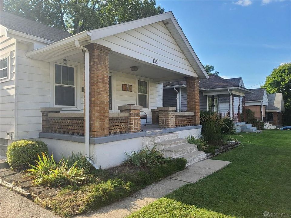 1st image of 133 N Quentin Ave