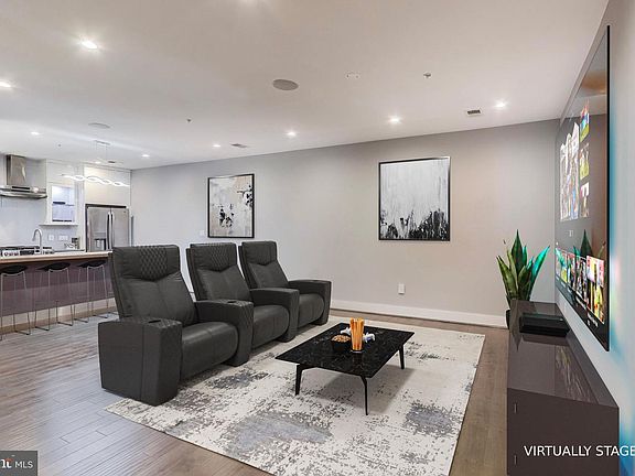 4th image of 625 Park Rd NW Unit 206