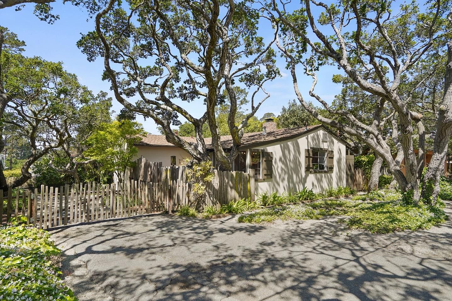 Perry Newberry 3 Nw Of 5th, Carmel By The Sea, CA 93921 Zillow