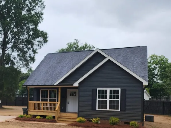 6 Wray St, York, SC 29745