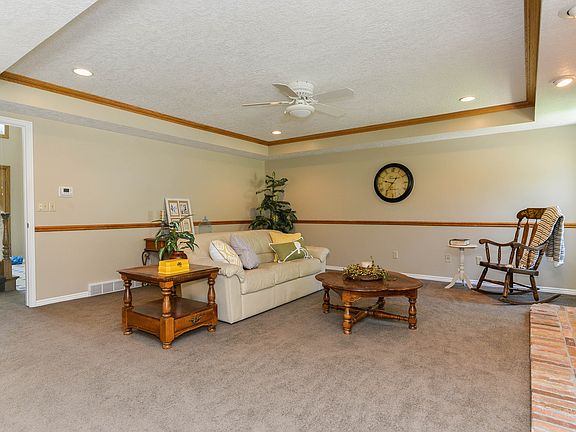 Tray Ceiling