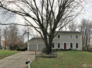 1370 Scenicview Ct, Dayton, OH 45459