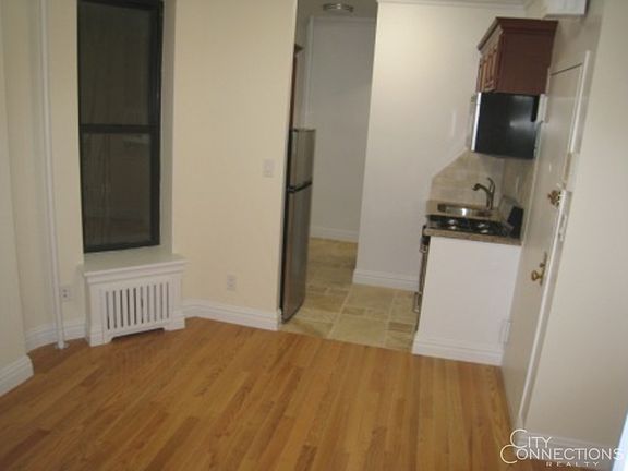 4th image of 159 E 99th St APT 2B