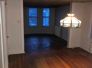 34 Hampton St APT 1, Albany, NY 12209