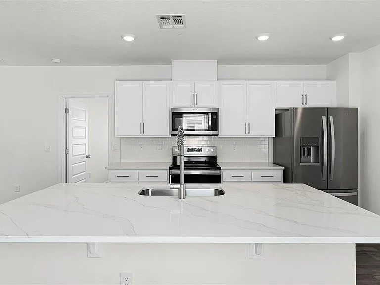 1628 Hummingbird Rd — Photo 6