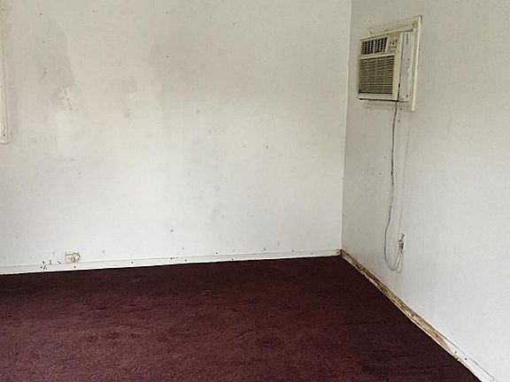 2nd image of 8413 Carolwood Dr