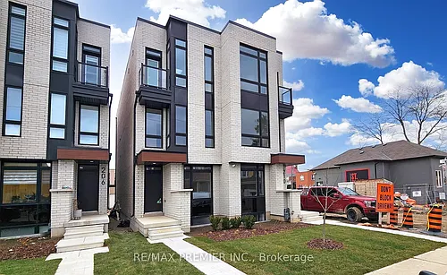 208 McRoberts Ave W #LOWER Photo 1