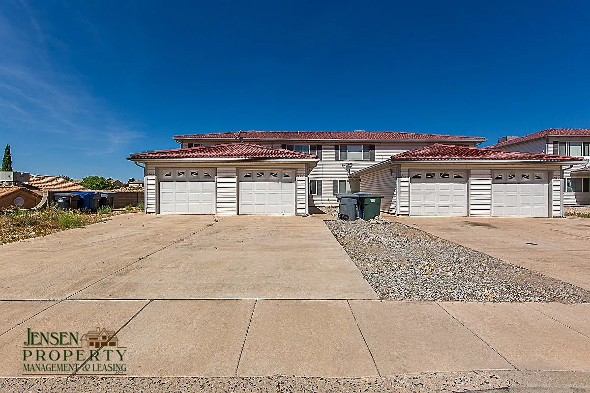 3 Bedroom Townhome in La Verkin — Photo 2