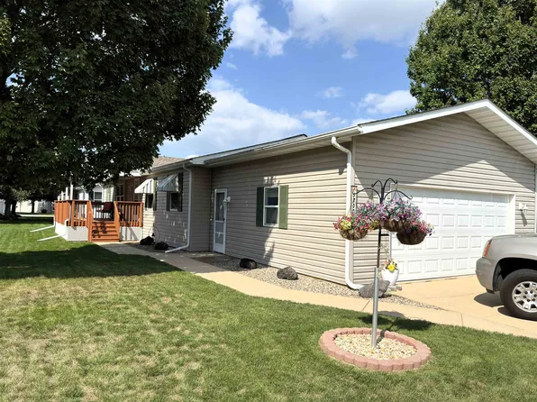 3709 Greenspire Ct, Belvidere, IL 61008