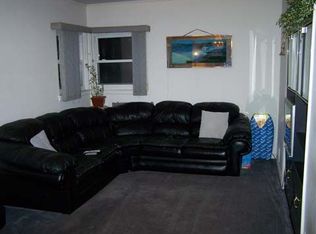 25212 82nd Dr, Bellerose, NY