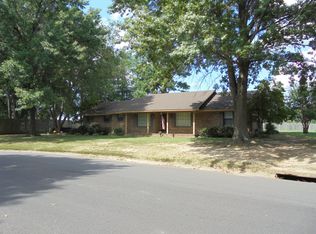 421 Calvert Rd, Forrest City, AR 72335