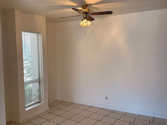 3rd image of 47 Dearborn Pl APT 27