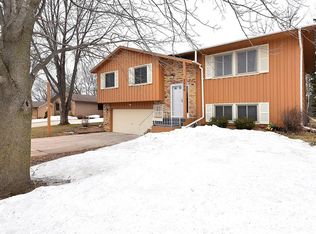 2550 Lamada Pl, Owatonna, MN 55060