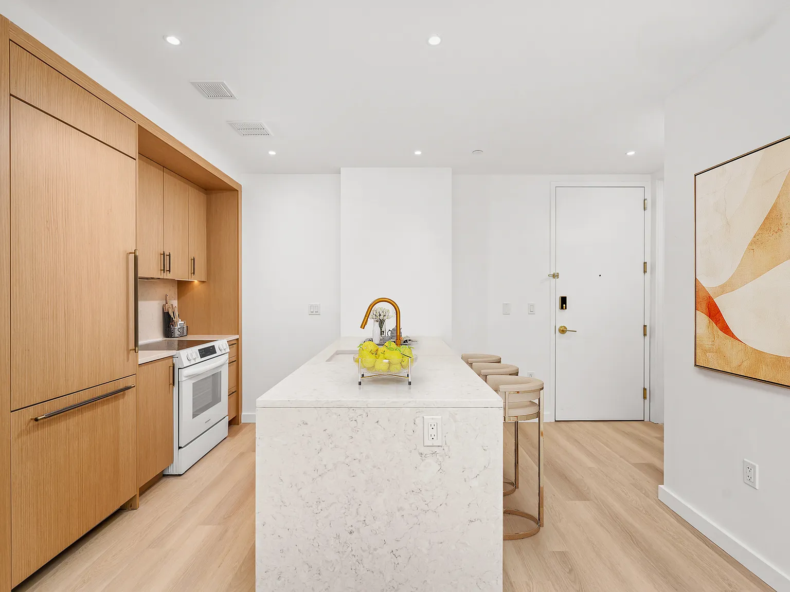 525 Pacific Street — Photo 2