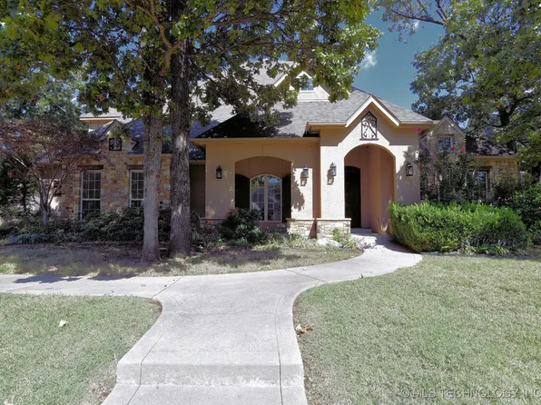 409 E 119th St S, Jenks, OK 74037
