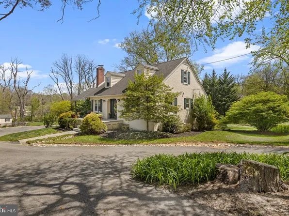 321 N Broad St, Kennett Square, PA 19348
