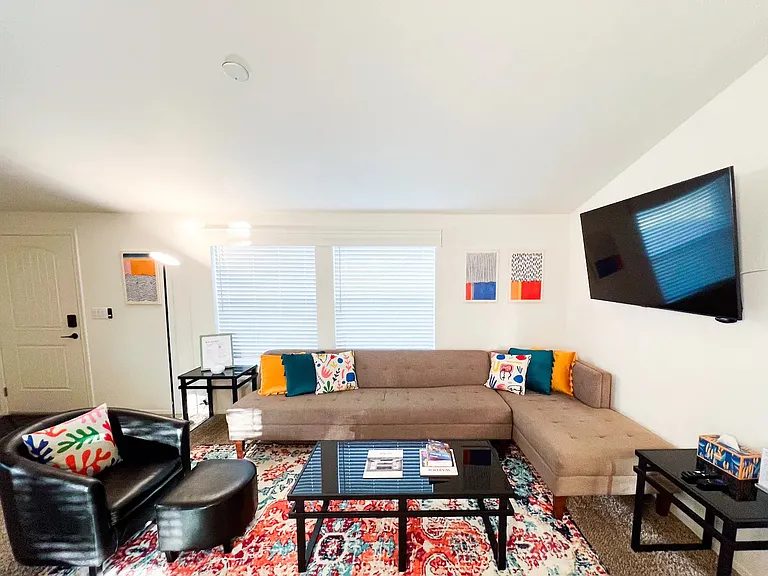 13826 Northcrest Ln — Photo 4