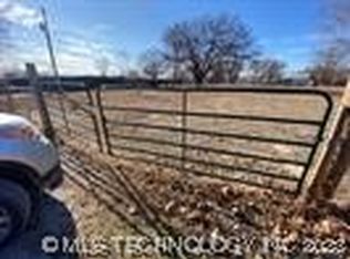 Jones Rd, Okmulgee, OK 74447