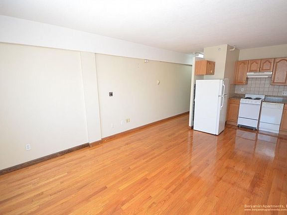 2nd image of 1110 Commonwealth Ave #300-317